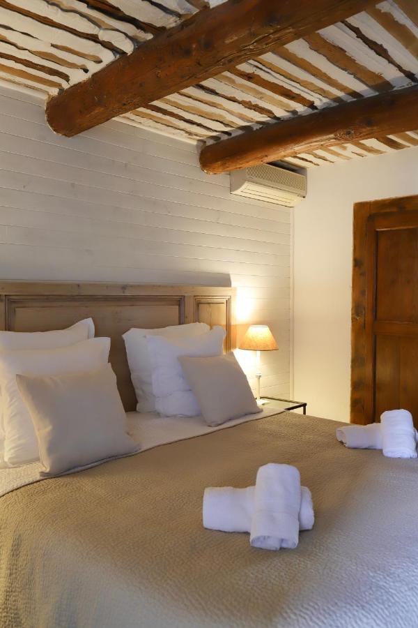 Hotel La Ferme De La Huppe Gordes Exteriér fotografie