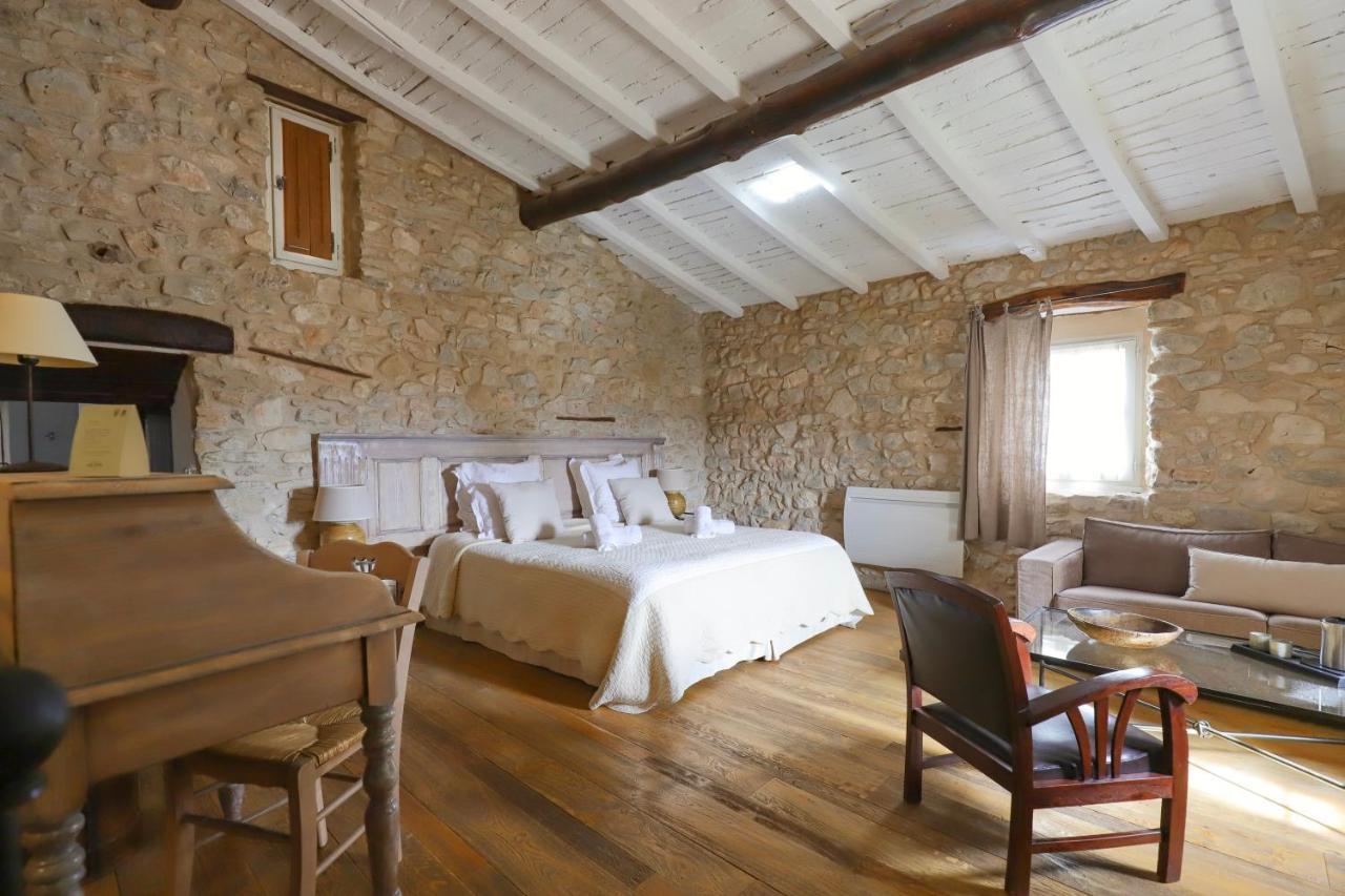 Hotel La Ferme De La Huppe Gordes Exteriér fotografie